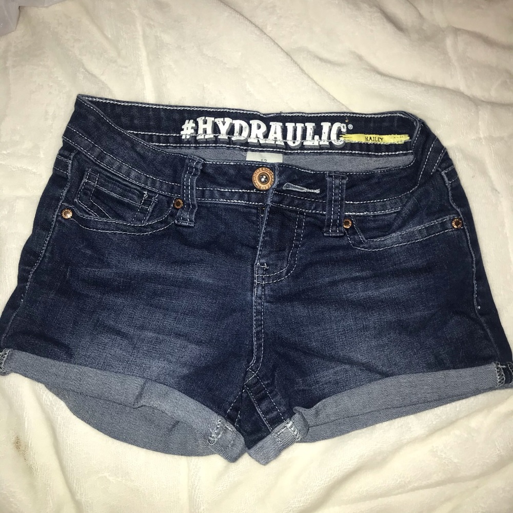 Hydraulic Hailey Jean Short